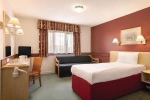 Days Inn Hotel Bradford - Leeds image two