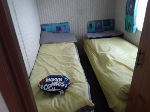 3 bed caravan suzie 1 10 mins from beach suzie 1 image three
