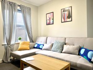Free, large CAR PARK apartment image two