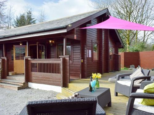 Secluded 3Bed Lodge with hot tub North Yorkshire image three