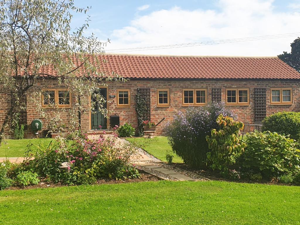 Shepherd's Cottage, Bridlington image one