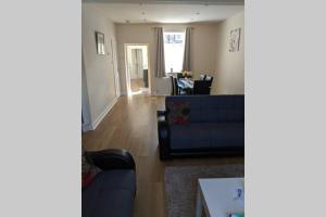 Modern holiday let in Skipton, North Yorkshire image two
