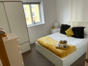 Picture of Best Priced Apartment In Hull 3