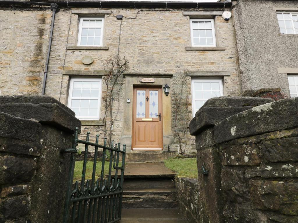 Hope Cottage, Leyburn image one