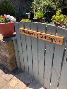 Picture of Wuthering Cottage - Central
