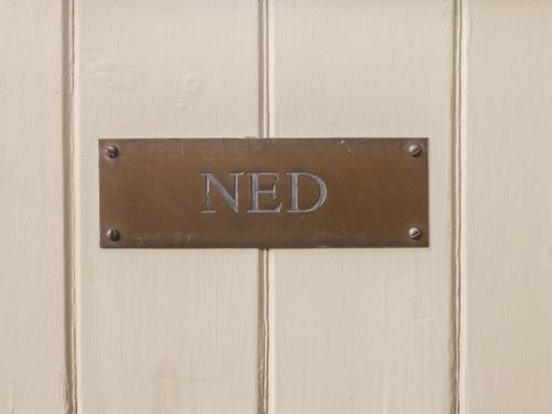 Ned Cottage 1-bed image three