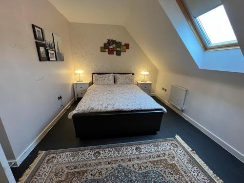 Sheffield City Centre , free Wifi & Parking - Private Room - Shared House image three