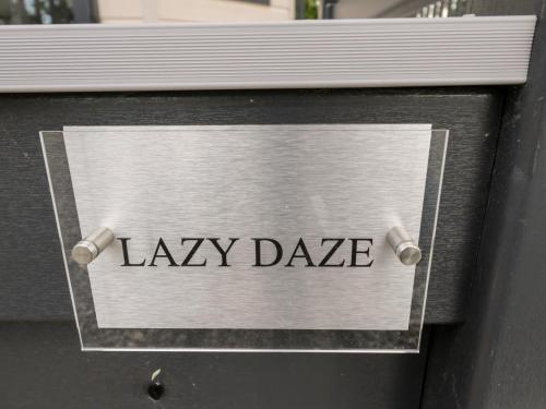 Lazy Daze image three