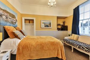Glenholme Guest House - Room Only image two