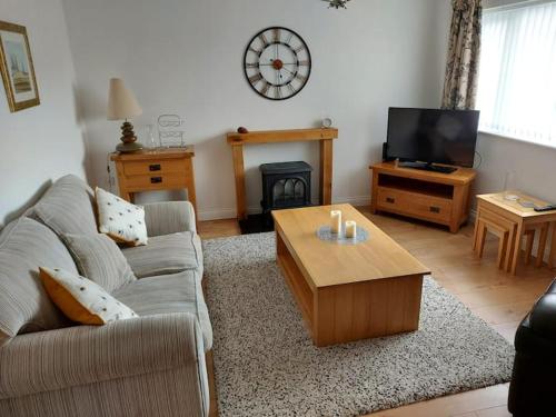 Stockton on Tees, detatched 2 bedroomed bungalow. immaculate image three