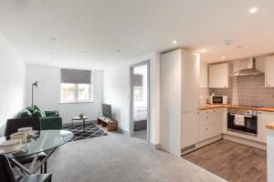 Cosy & Modern 1 Bed Apartment Leeds image two