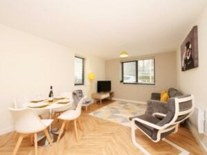 Picture of Modern & Spacious 2 Bedroom Apartment