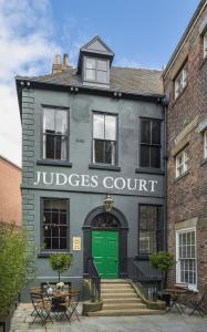 Picture of Judges Court