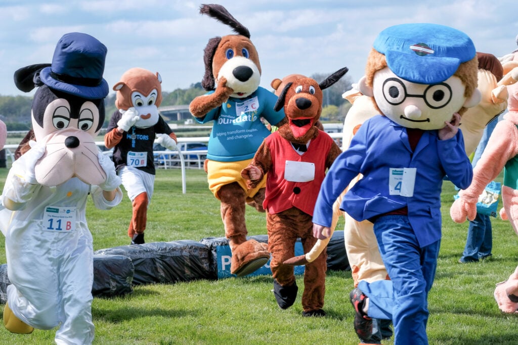 Image name Credit Mike Hurdiss 0623 the 1 image from the post The Mascot Gold Cup in Yorkshire.com.