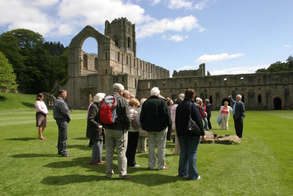Image name group travel abbey visit the 1 image from the post Guides for Group Attractions & Tours in Yorkshire in Yorkshire.com.