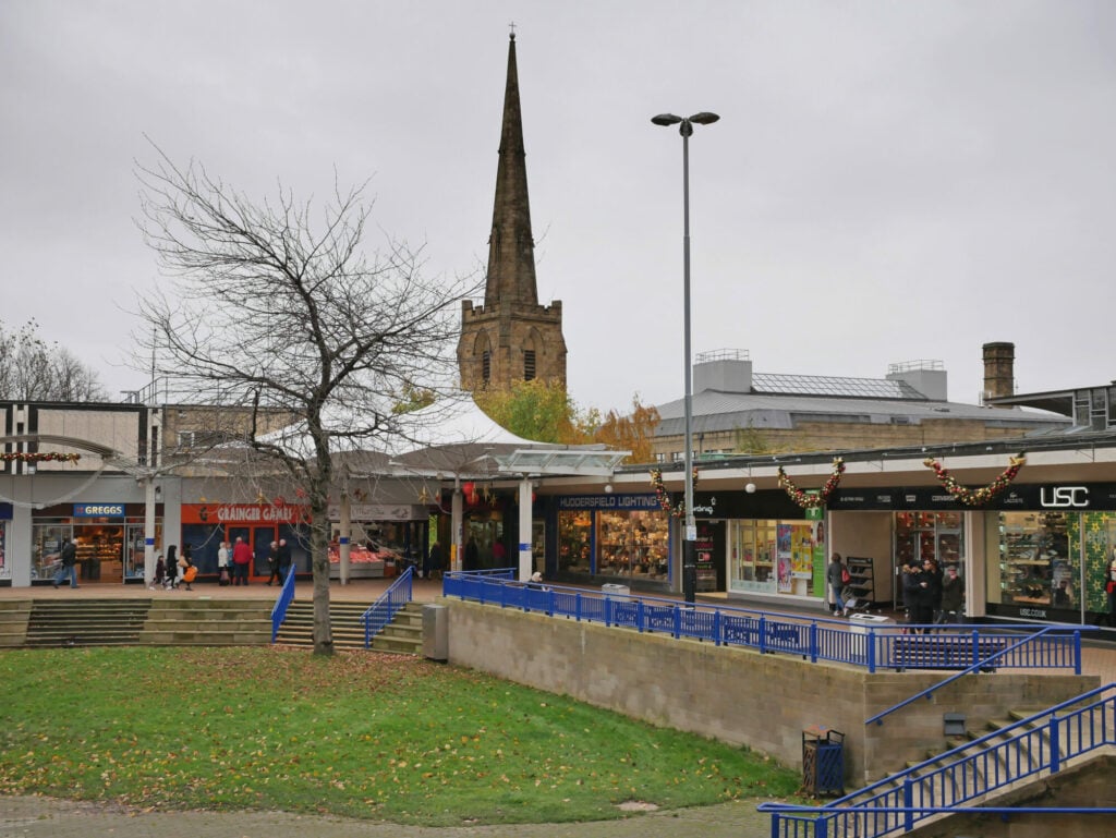 Image name piazza shopping centre huddersfield west yorkshire the 13 image from the post Where Happy Valley is filmed in Yorkshire - locations, venues and studios in Yorkshire.com.