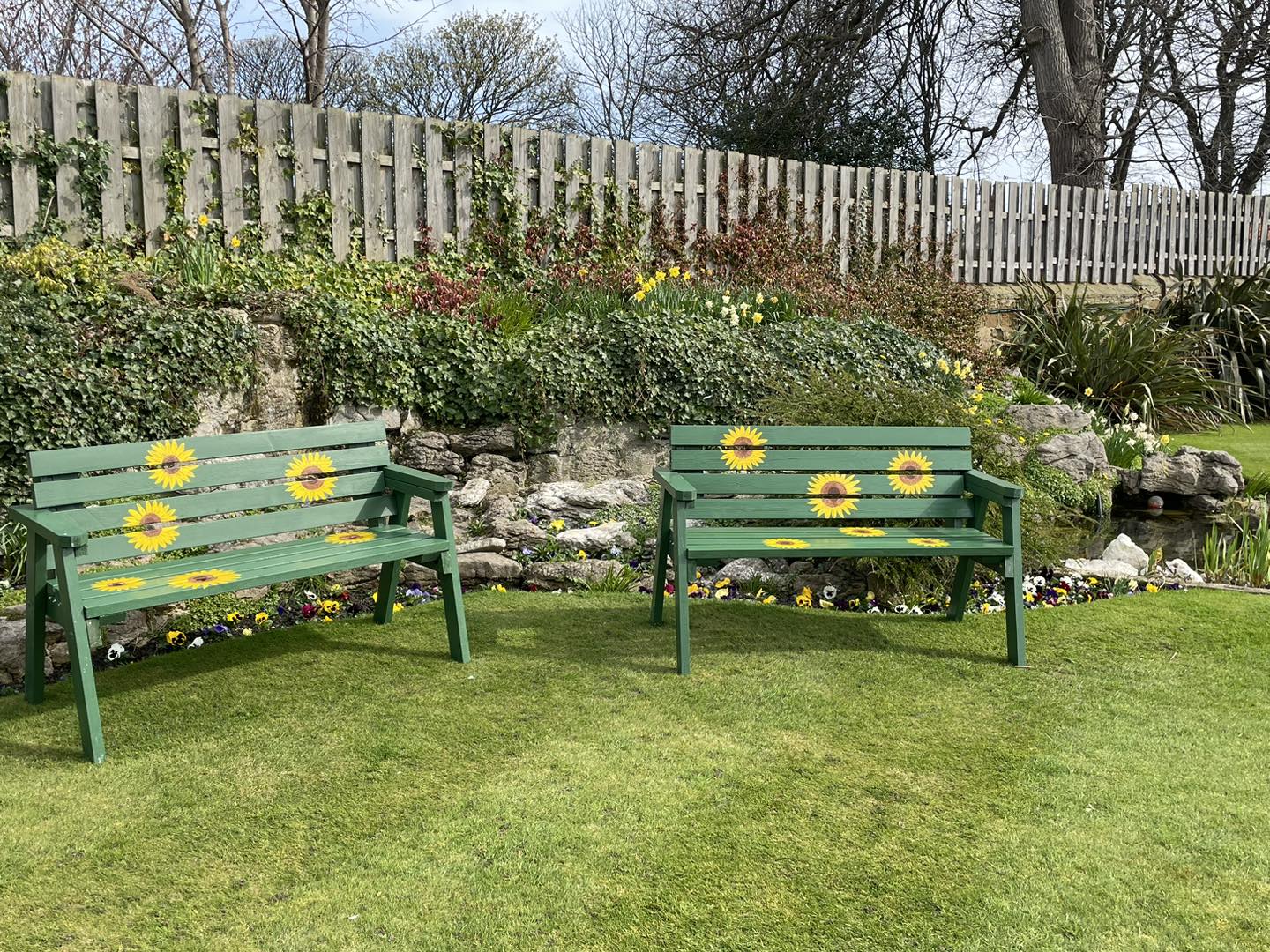 sunflower benches