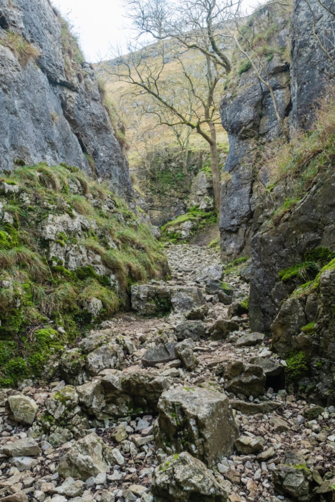 Image name conistone dib limestone gorge upper wharfedale yorkshire the 2 image from the post Walk: Kettlewell and Conistone in Yorkshire.com.
