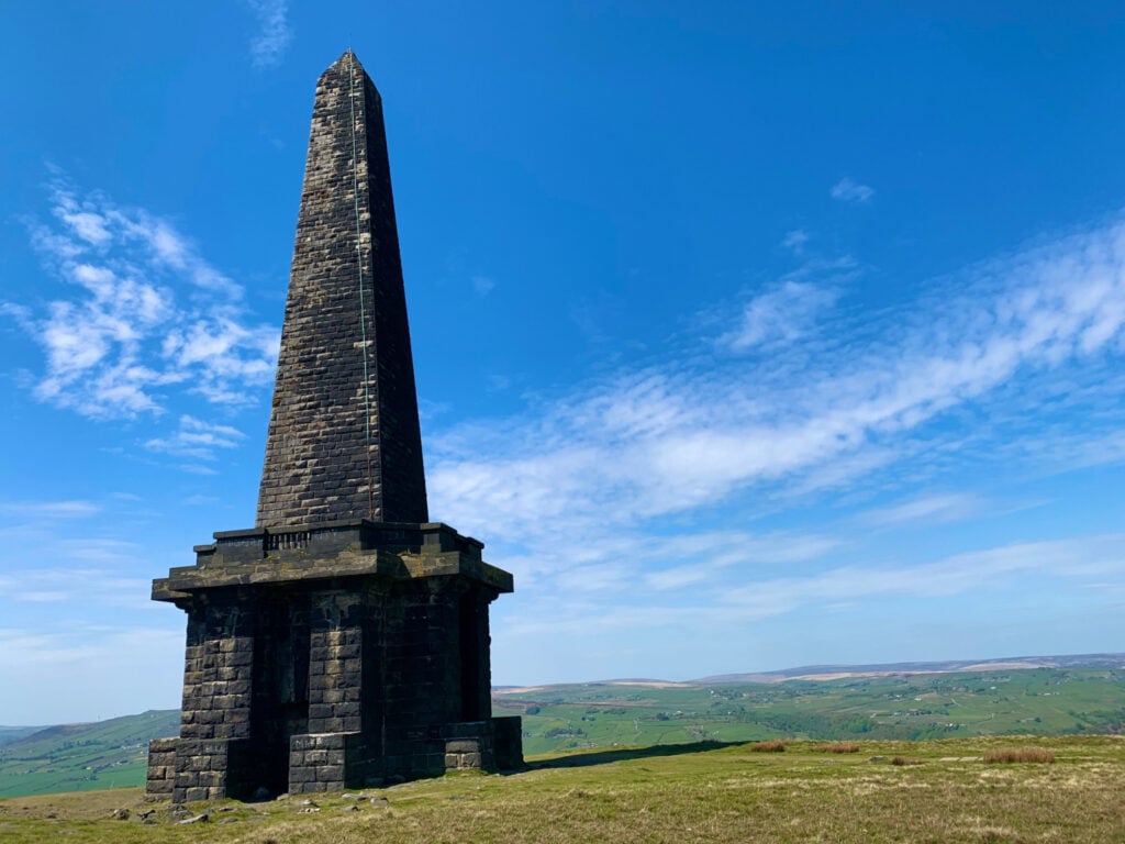 Image name stoodley pike monument todmorden yorkshire the 1 image from the post Walk: Stoodley Pike in Yorkshire.com.