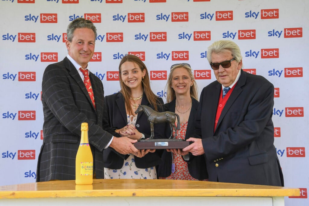 Picture 1 shows Robin O’Ryan receiving the Byerley Turk Trophy for leading trainer of the week on behalf of Richard Fahey, from Mark, Clare and Charlotte Oglesby of Goldsborough Hall.