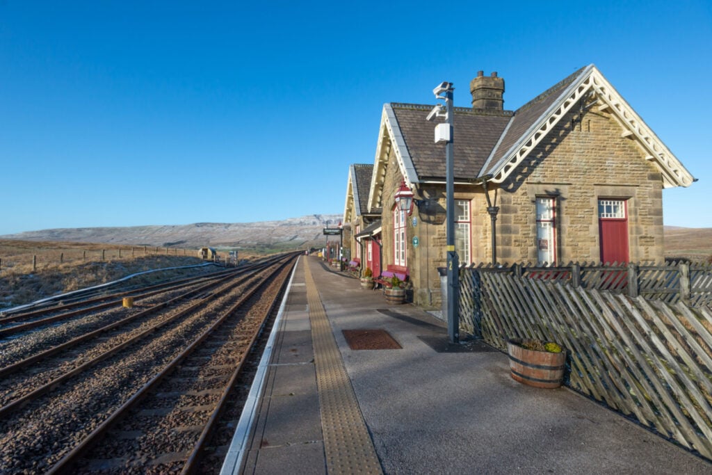 Image name ribblehead train station yorkshire the 10 image from the post Yorkshire's Most Beautiful Train Stations in Yorkshire.com.