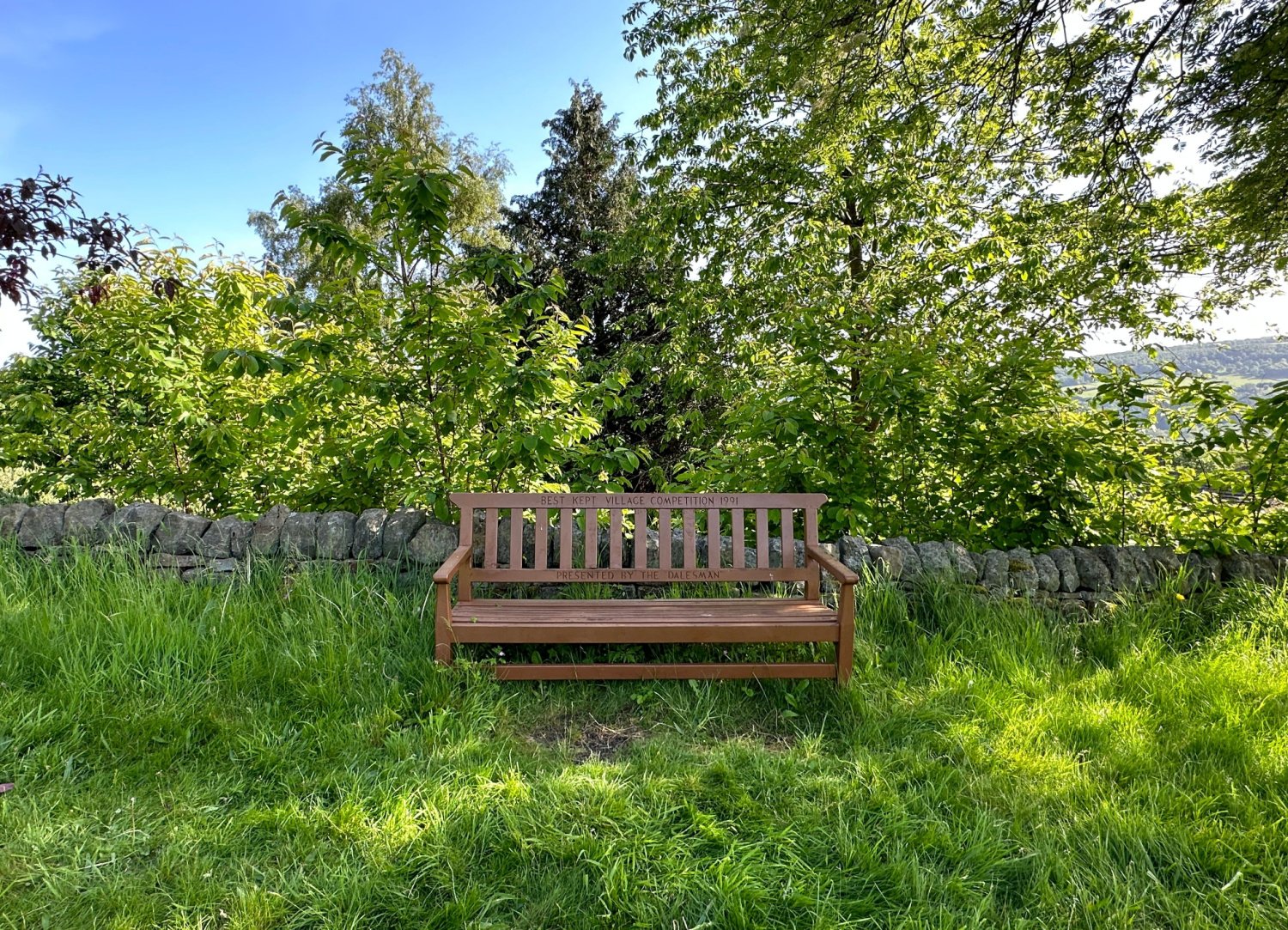 Image name micklethwaite best kept village bench west yorkshire the 7 image from the post Micklethwaite, West Yorkshire in Yorkshire.com.
