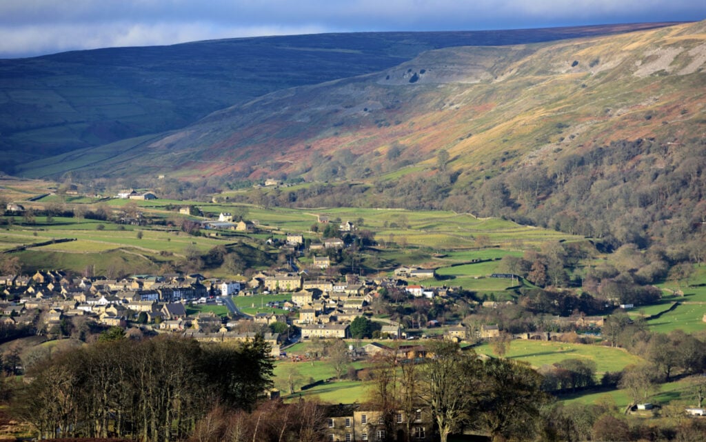 Image name reeth and fremington yorkshire dales the 1 image from the post Walk: Reeth, Arkengarthdale and Fremington Edge in Yorkshire.com.