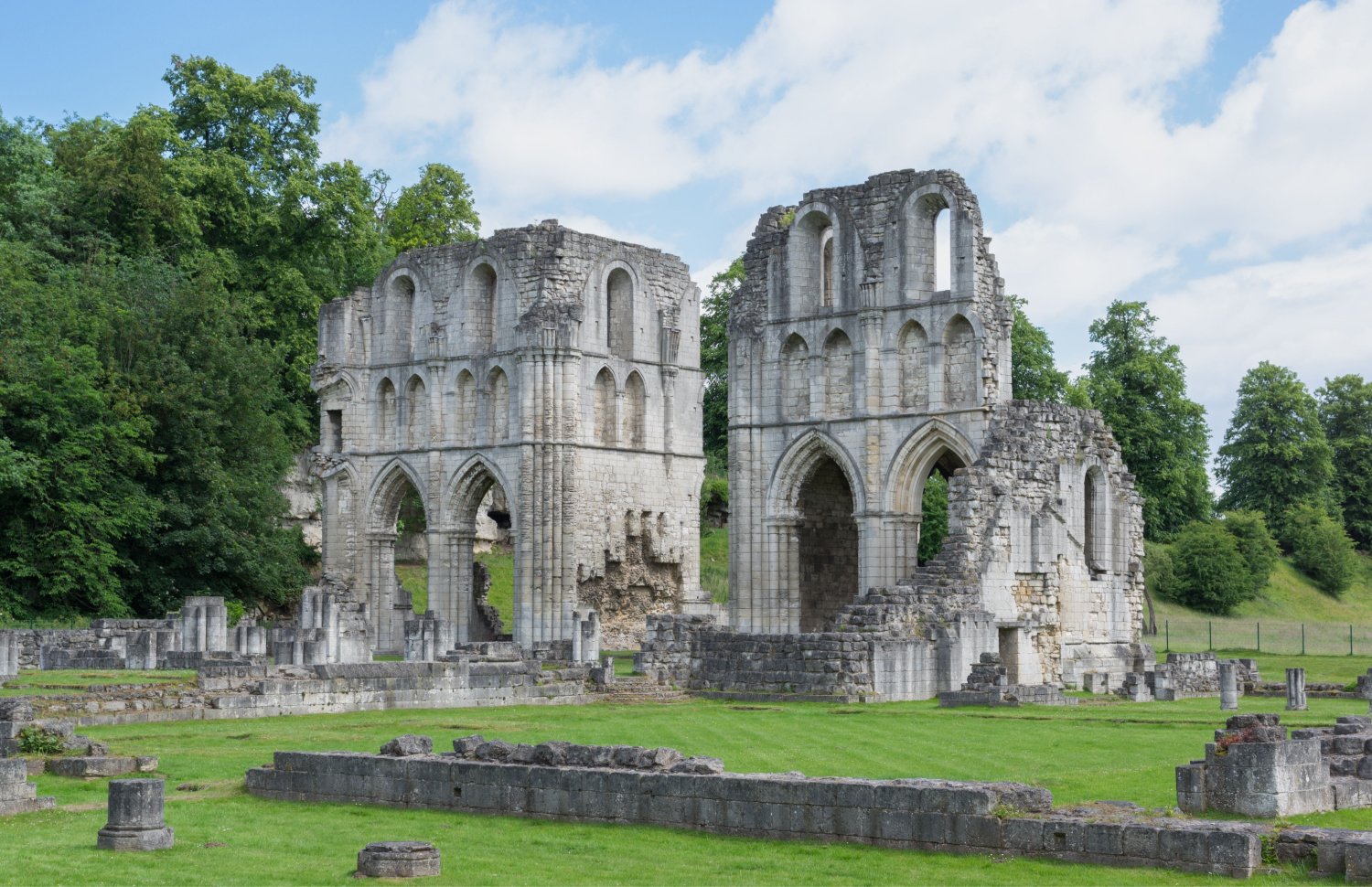 Image name roche abbey maltby south yorkshire the 7 image from the post Maltby, South Yorkshire in Yorkshire.com.