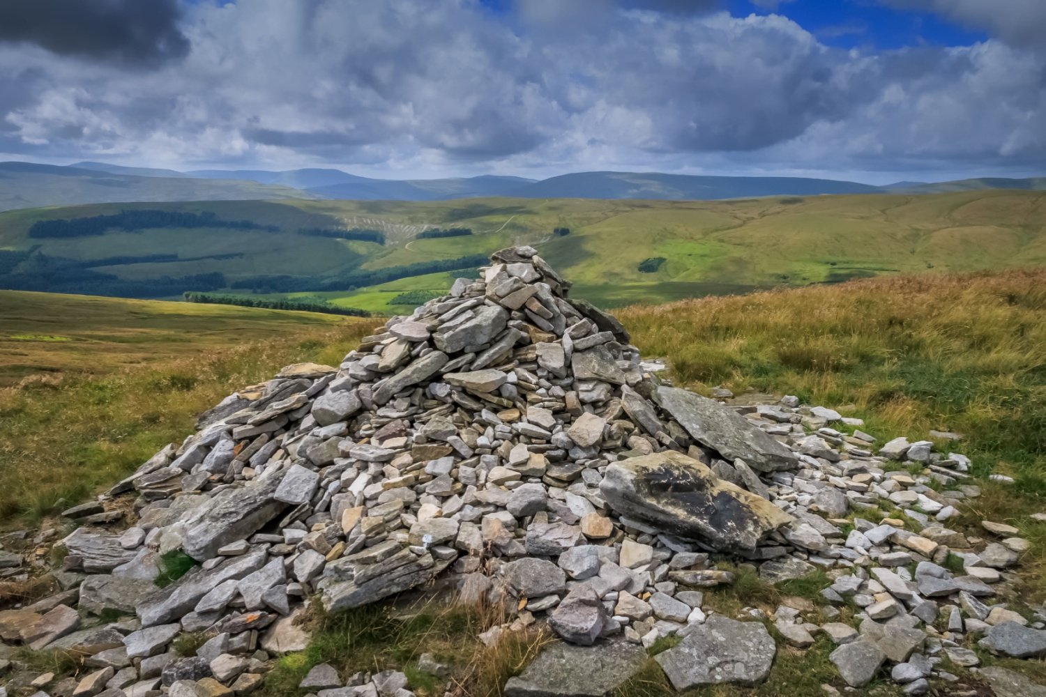 Image name great shunner fell cairn north yorkshire the 7 image from the post Newsletter: Friday 10th May 2024 in Yorkshire.com.